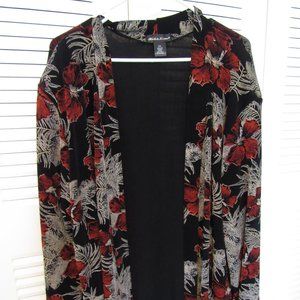 Made In Heaven Floral Cardigan.  Red, Tan, Black.  Size 2X.  New with Tags.